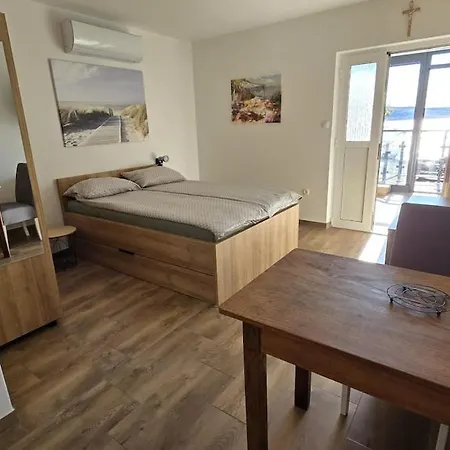 Relax Seline, Na Plazi-on The Apartment Seline
