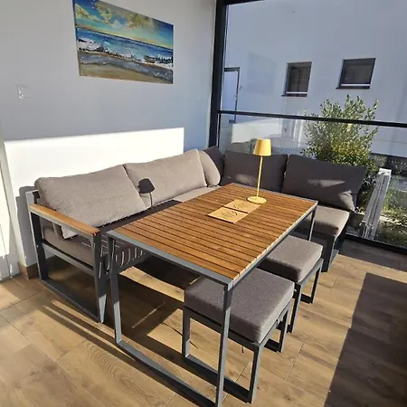 Relax Seline, Na Plazi-on The Apartment Seline